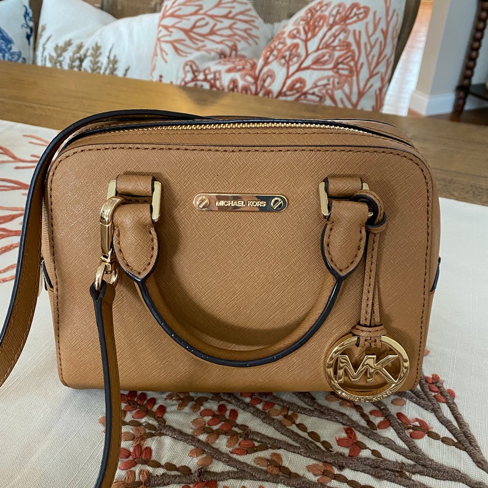 Michael Kors Mini Crossbody Bag PRISTINE - Picture 4 of 7